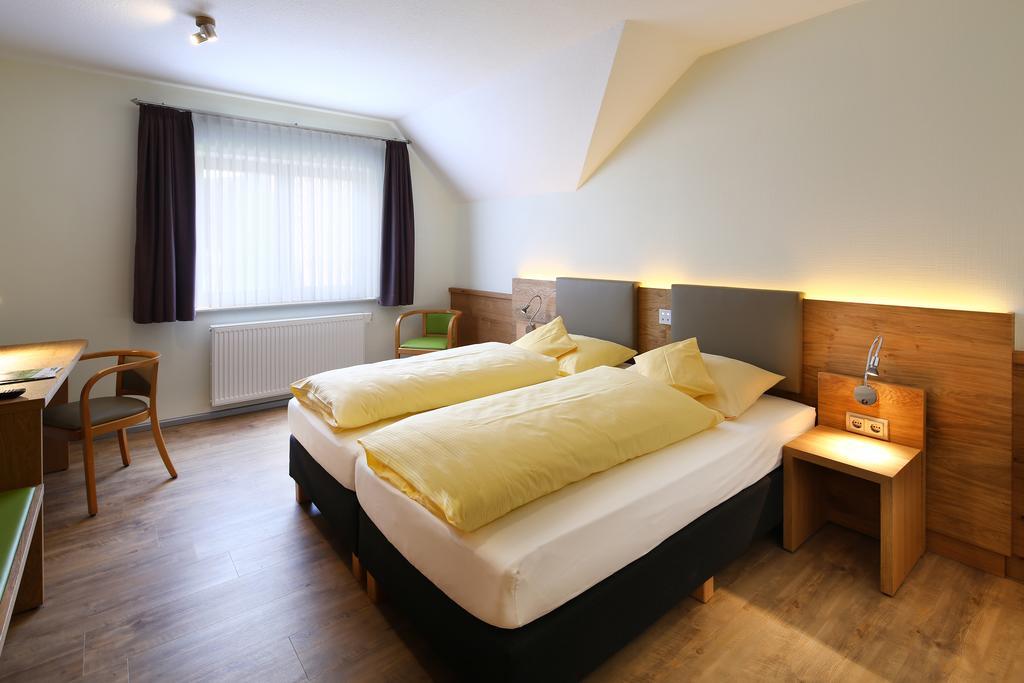 Landgasthof Kaiser Bad Wünnenberg Habitación foto