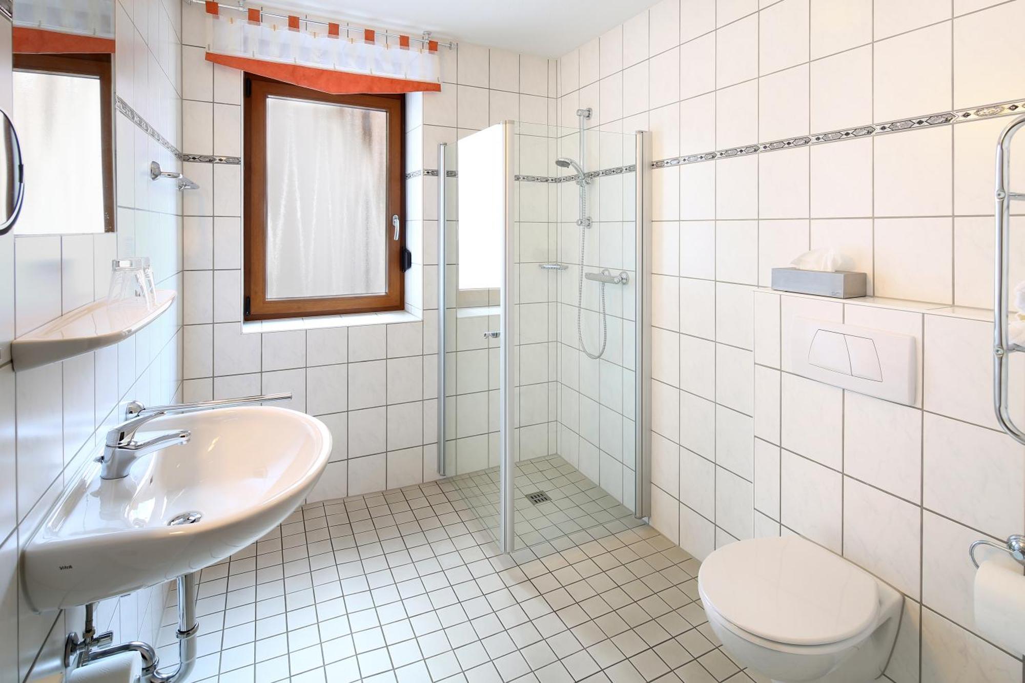 Landgasthof Kaiser Bad Wünnenberg Habitación foto